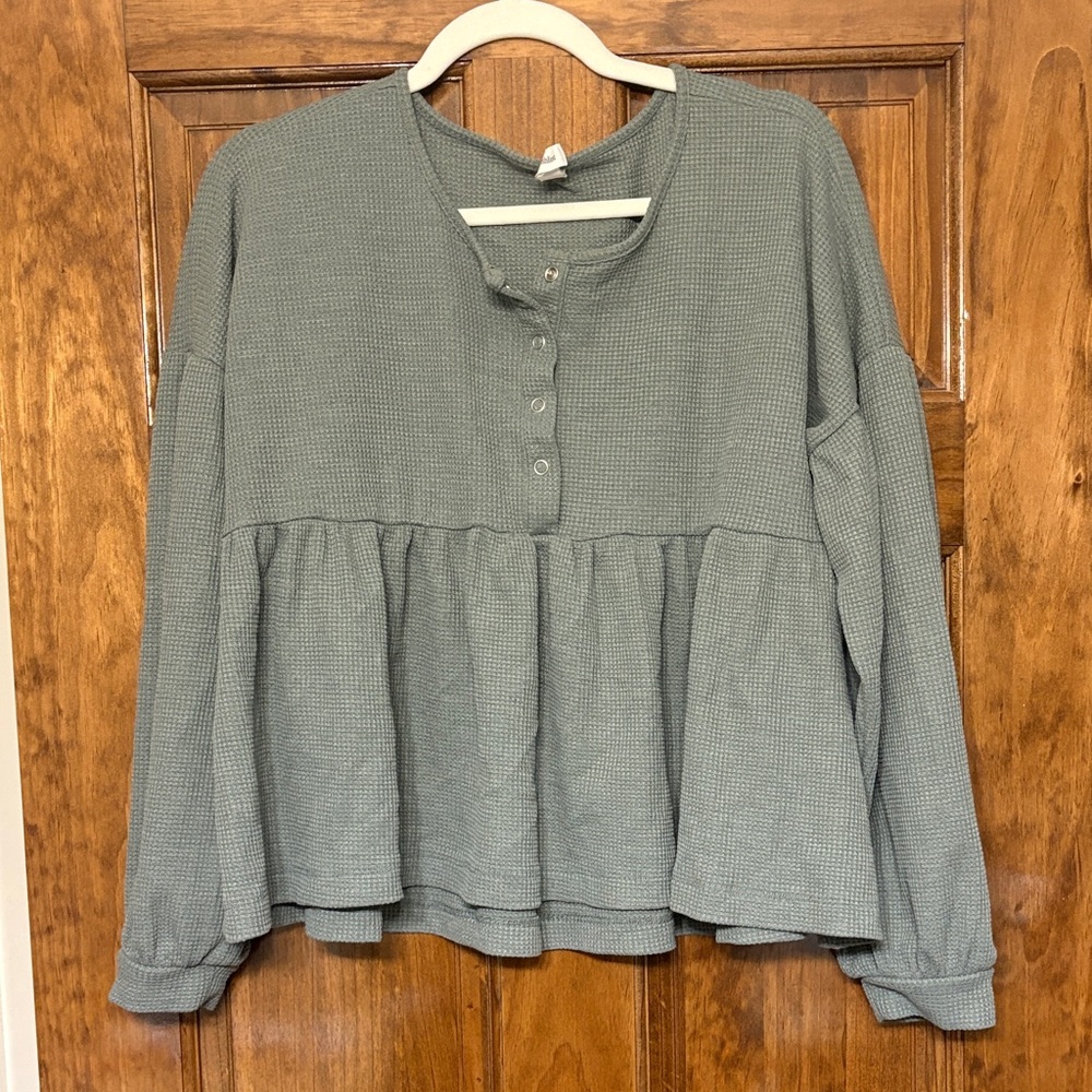 Wishlist Sage Button-Down Blouse